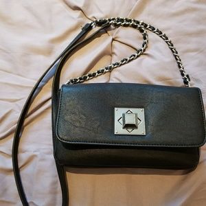 Express turnlock crossbody bag